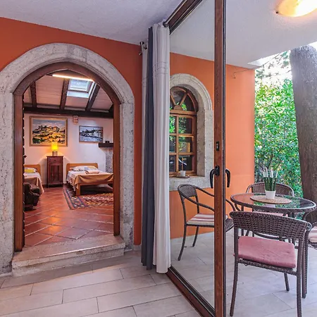 Διαμέρισμα Samblich Atelier Krk Town